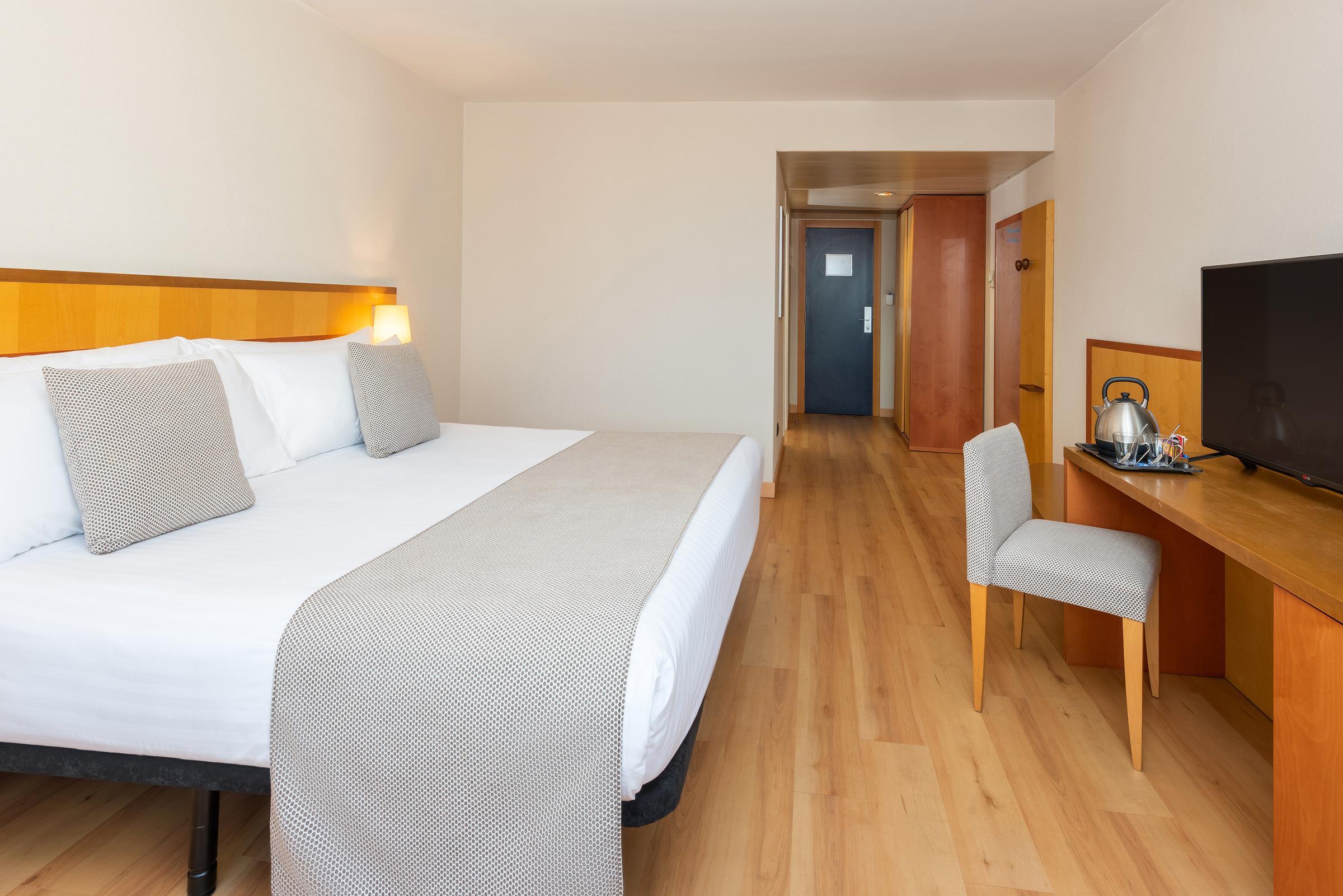 Hotel Castellon Center Affiliated By Melia Castellon de la Plana Exterior photo